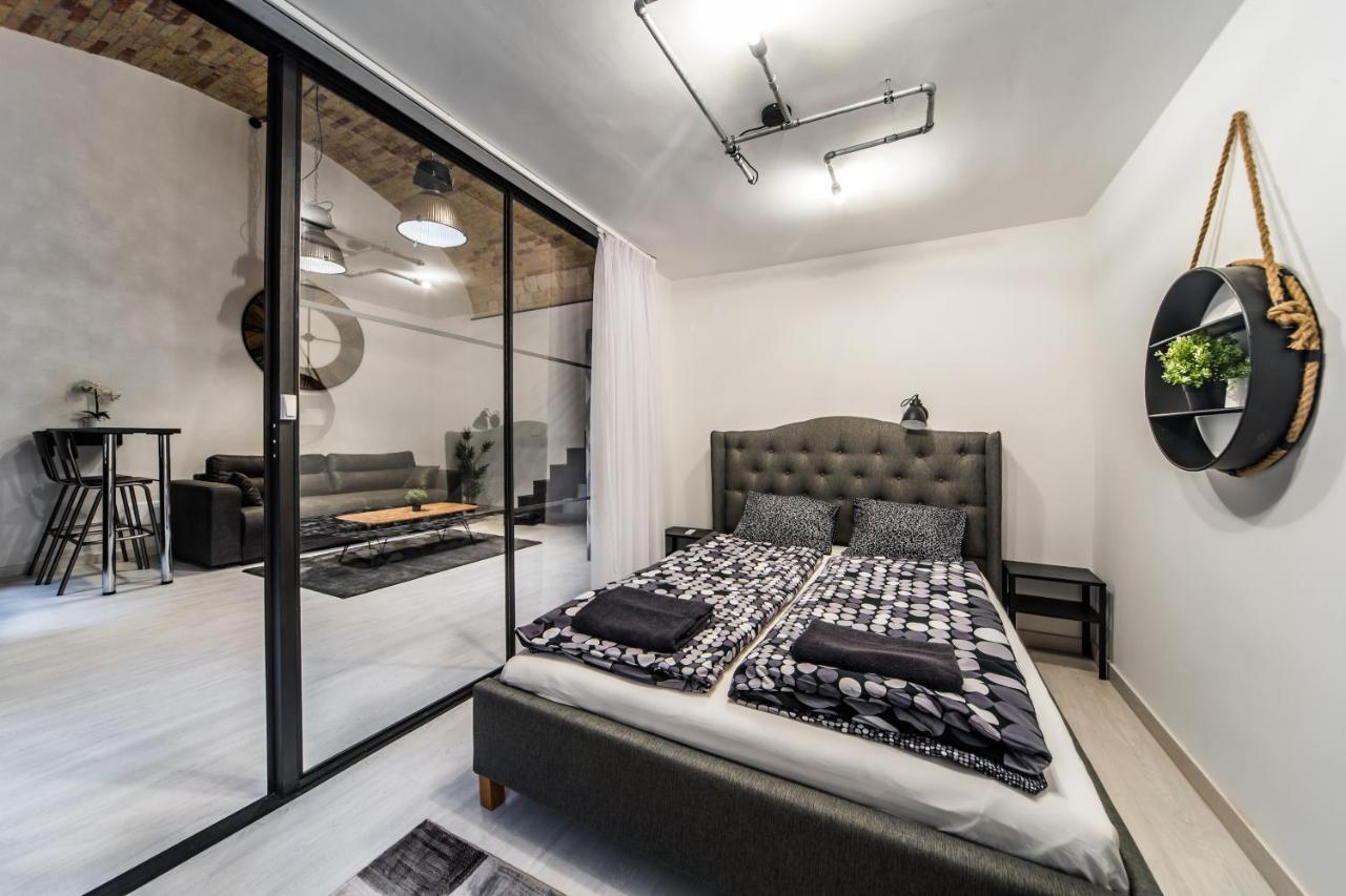 KIRÁLY 28 fsz CENTER 2 BEDROOM APARTMENT WITH AIRCON Budapest Esterno foto