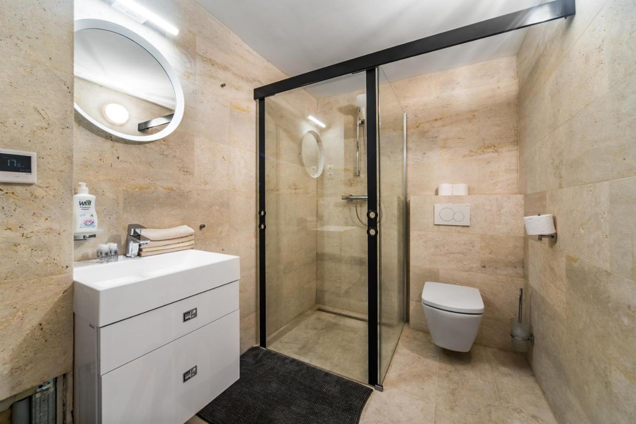 KIRÁLY 28 fsz CENTER 2 BEDROOM APARTMENT WITH AIRCON Budapest Esterno foto